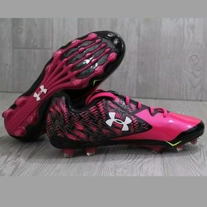 UNDER  ARMOUR Men's FOOTBALL CLEATS  size 13